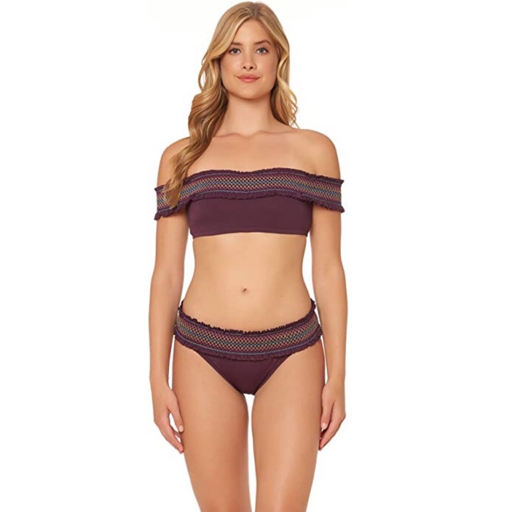 NWT Off the Shoulder Bikini